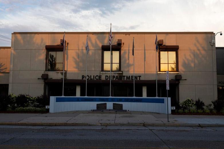 Brown County’s 911 dispatcher shortage is relentless. What will it take to fix it?